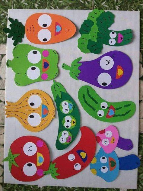 Vegetable Crafts, Fruit Crafts, Funny Children, School Board Decoration, Creativity Ideas, Baby Mobil, Preschool Classroom Decor, Art And, Preschool Art Activities