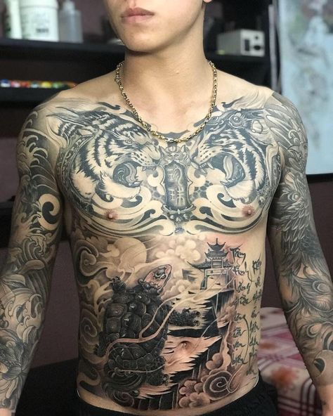 Chinese Chest Tattoo, Japanese Stomach Tattoo, Stomach Tattoos Men, Japanese Chest Tattoo, Chinese Symbol Tattoos, Japanese Flower Tattoo, Cool Chest Tattoos, Art Japan, Chest Piece Tattoos