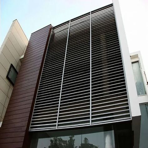 Aluminum Exterior Vent Double Bank Louvre Window Frames - China Louvre Window Frames, Aluminum Louvers Facade | Made-in-China.com Aluminium Louvers, Fixed Window, Window Louvers, Louvre Windows, Office Wall Design, Ceiling System, Modern Fence, Venetian Blinds, Xiamen