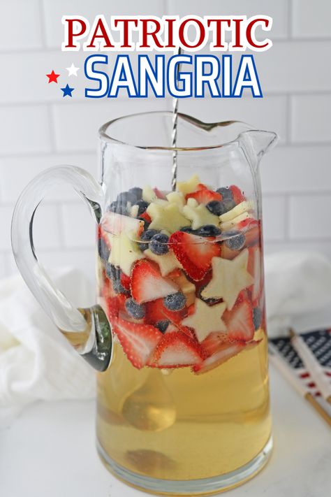 This Patriotic Red White and Blue Sangria embodies American pride with its refreshing flavors and captivating colors, making it the ideal cocktail for patriotic holidays. Plus, it can be made ahead and serves a crowd effortlessly. Blue Sangria, Memorial Day Foods, Patriotic Food, Sangria Recipe, Summertime Drinks, Independance Day, Fourth Of July Food, Sangria Recipes, Patriotic Holidays