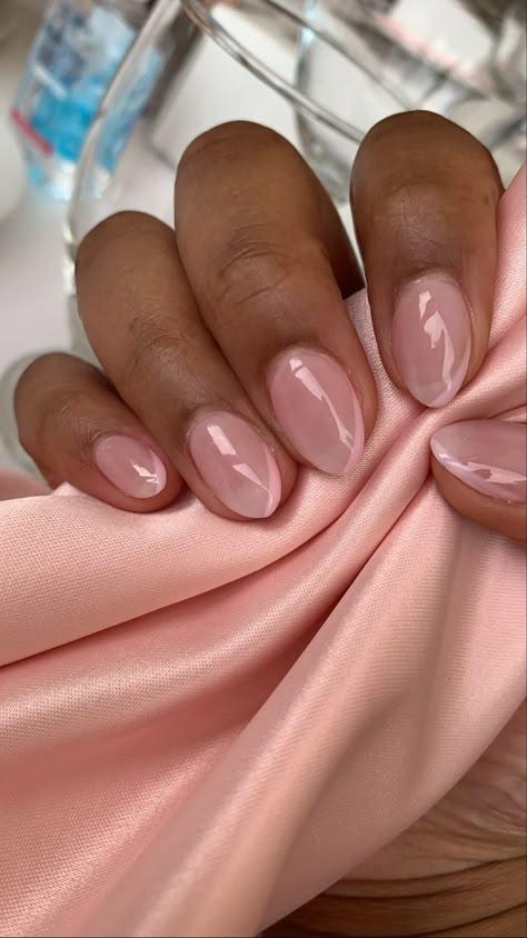 #2020 #nials #pink #almond #trendy #trendynails #aesthetic #barbie #acrylic #gelnails #weddingnails #french #nudenails Short Classy Nails, Old Money Nails, Classy Almond Nails, Money Nails, Natural Nails Manicure, Milky Nails, Nagel Tips, Minimal Nails, Casual Nails