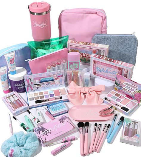 Makeup Artist Travel Kit, Makeup Sets For Teens, Things You Need To Buy, Preppy Room Makeover, Cute Makeup Packaging, Pro Makeup Tips, All In One Makeup, Makeup Kit Essentials, Makeup Gift Set