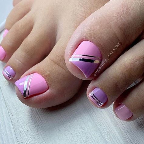 Feet Nails Design Pedicures, Valentines Pedicure Toenails, Toes Nails Ideas, Toe Nails Designs, Toe Nail Ideas, Foot Nail Art, Purple Toe Nails, Toe Nail Colors, Pedicure Gel