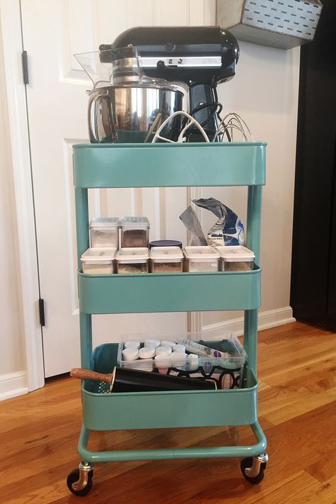 Baking Cart, Baking Supplies Organization, Baking Organization, Baking Center, Baking Storage, Baking Station, Kitchen Cabinet Organization Ideas, Bakery Kitchen, Rolling Storage Cart