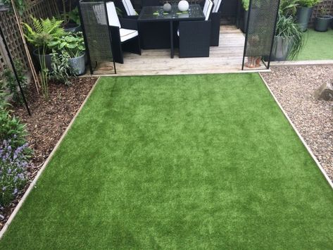 Wooden Garden Edging, Laying Artificial Grass, Grass Garden, Fake Grass, Astro Turf, Concrete Driveways, Backyard Inspo, Artificial Turf, Backyard Garden Design