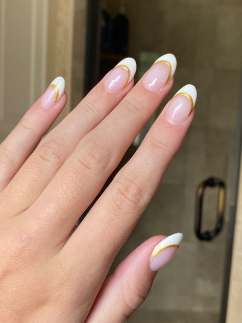 Nails Brown Skin, Gold Tip Nails, French Tips Nails, Tips Nails, Nails Brown, Nails Gold, Cute Gel Nails, Tip Nails, Gold Tips