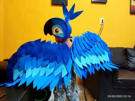 Disney Fancy Dress, Lion King Costume, Fancy Dress Competition, Blue Macaw, Bird Costume, Numbers Preschool, Family Halloween Costumes, Family Halloween, Kids Decor