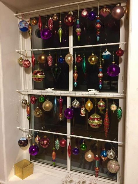 School Christmas Decorations, Old School Christmas, Diy Christmas Baubles, Bells Christmas, Christmas Memories, Christmas Things, Holiday Crafts Christmas, Christmas Memory, Christmas Crafts Decorations