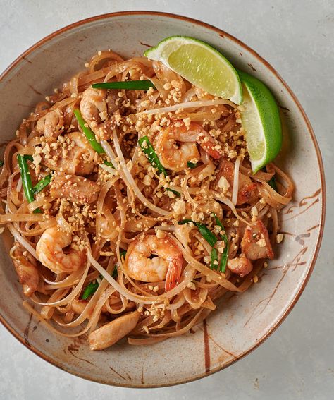 easy pad thai - glebe kitchen Content Moodboard, Thai Recipes Noodles, Shrimp Pad Thai, Pad Thai Sauce, Pad Thai Noodles, Thai Recipe, Pad Thai Recipe, Thai Noodles, Marinated Tofu