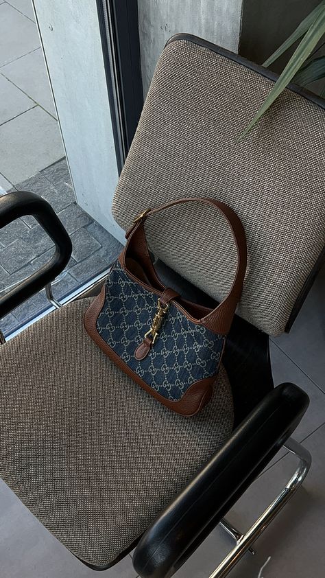 Gucci Jackie 1961, Buy Now, Gucci