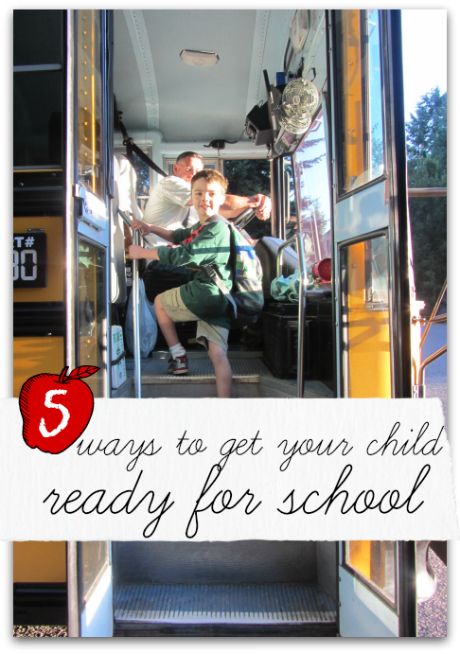 5 ways to get your kids ready for school - gentle and thoughtful ways to prep kids! Ready For Preschool, Kindergarten Readiness, Go Back To School, Ready For School, Starting School, School Readiness, Homeschool Preschool, School Time, Preschool Kindergarten