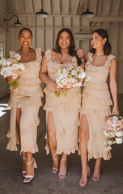 Greta Dress ~ Champagne Stretch – Show Me Your Mumu Champagne Gold Bridesmaid Dresses, Tan Bridesmaids, Show Me Your Mumu Bridesmaid, Nude Bridesmaid Dresses, Beige Bridesmaid Dress, Maternity Dress Wedding Guest, Beige Bridesmaids, Rustic Bridesmaid Dresses, Champagne Color Dress