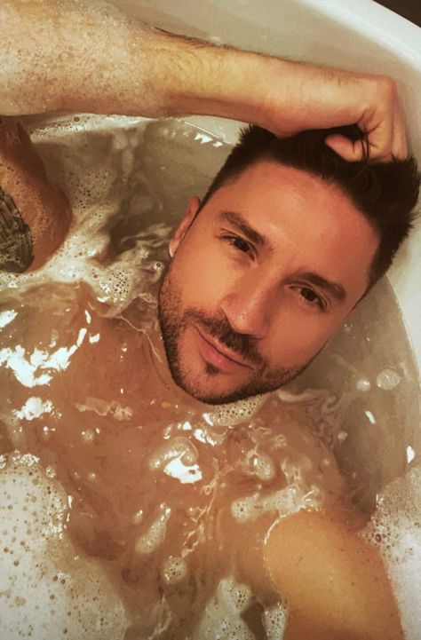 Sergey Lazarev, Russian Icons, In This House We, Most Beautiful Man, Good Looking Men, Pretty Men, Anime Style, Portrait Tattoo, Famous People