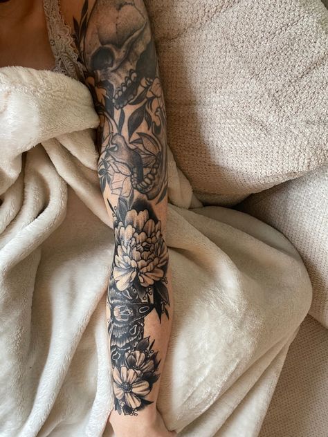 Dark Themed Sleeve Tattoos, Floral And Skull Tattoo Sleeve, Bones And Floral Tattoo, Skull Floral Tattoo Sleeve, Skull With Floral Tattoo, Moths Tattoo Sleeve, Feminine Gothic Tattoo Sleeves, Floral Moth Tattoo Sleeve, Skeleton Arm Sleeve Tattoo