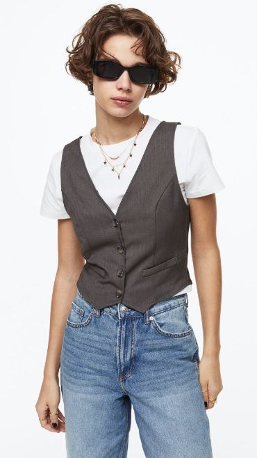 Waistcoat Outfit Women, Suit Vest Outfits, Grey Suit Vest, Vest Outfit Women, Waistcoat Outfit, Black Suit Vest, Clothes Dividers, Wool Waistcoat, Suit Waistcoat