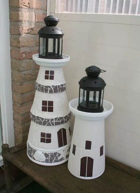 Clay Pot Lighthouse, Lighthouse Crafts, Terra Cotta Pot Crafts Diy, Clay Pot Projects, Flower Pot People, Clay Pot People, Flower Pot Art, Terra Cotta Pot Crafts, Painted Clay Pots