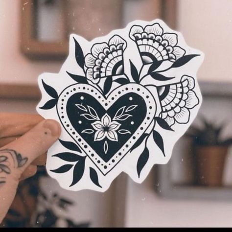 Traditional Tattoo Outline, Traditional Heart Tattoos, Black Heart Tattoos, Traditional Tattoo Inspiration, Traditional Tattoo Sleeve, Tattoo Flash Art, Tattoo Outline, Dope Tattoos, Spiritual Meaning