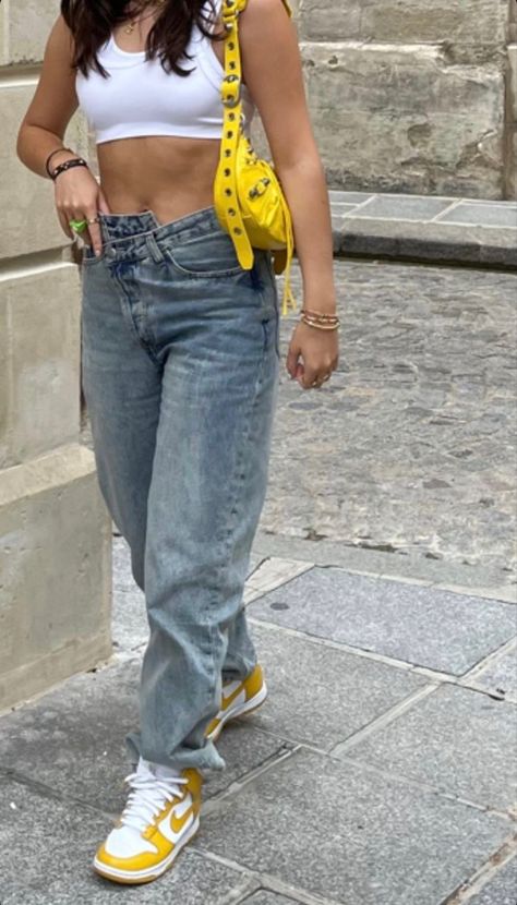 Tom Boy Style, Summer Jeans Outfit, Nike Fits, Brazil Fashion, Spring Mood Board, Girly Fits, Jewellery Luxury, Street Girl, New York Outfits