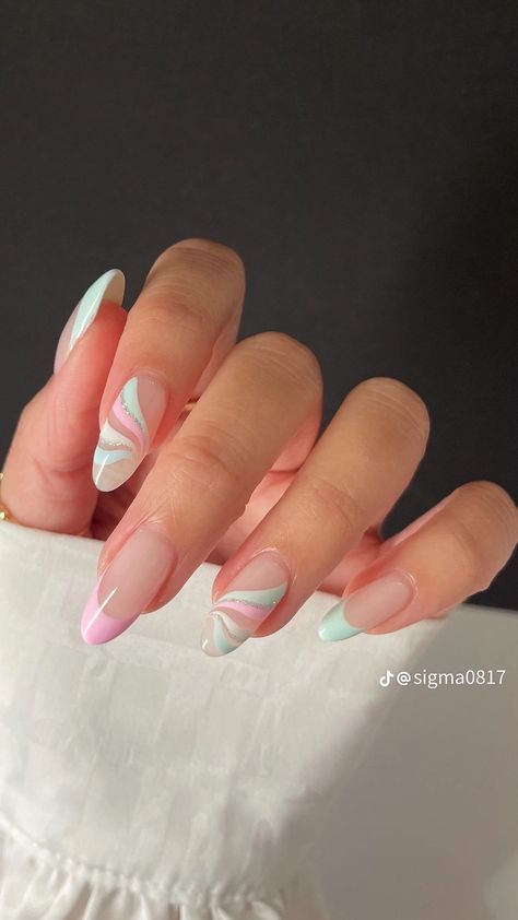 Athestic Nails, Hard Nail Designs, Fire Nails Designs, Cute Summer Nail Ideas, Nails July, Summer Nail Design Ideas, Book Nails, Swirl Nail Art, Summer Nail Ideas