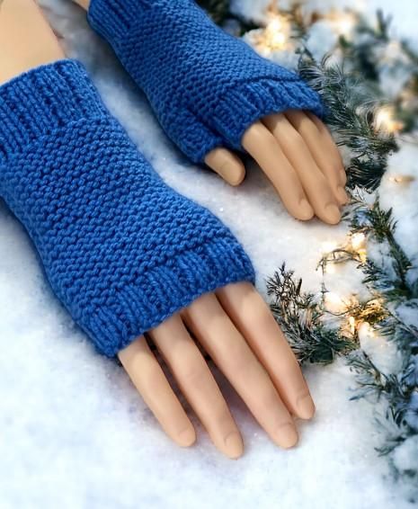 Knitted Fingerless Gloves Free Pattern, Fingerless Gloves Knitted Free Pattern, Easy Knit Fingerless Gloves, Mittens Knitting Pattern Free Straight Needles, Flat Knit Gloves Free Pattern, Flat Knit Fingerless Gloves Free Pattern, Free Fingerless Gloves Knitting Pattern 2 Needles, Fingerless Gloves Knitted Free Pattern Dk, Flip Top Gloves Knitting Pattern