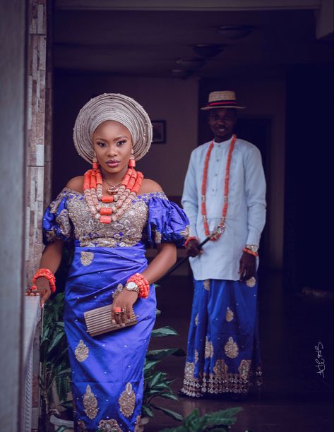 Urhobo Traditional Attire, Traditional Attire For Men, African Head Dress, Couples African Outfits, Ankara Dress Designs, Nigerian Bride, Traditional Wedding Attire, African Attire For Men, African Outfits