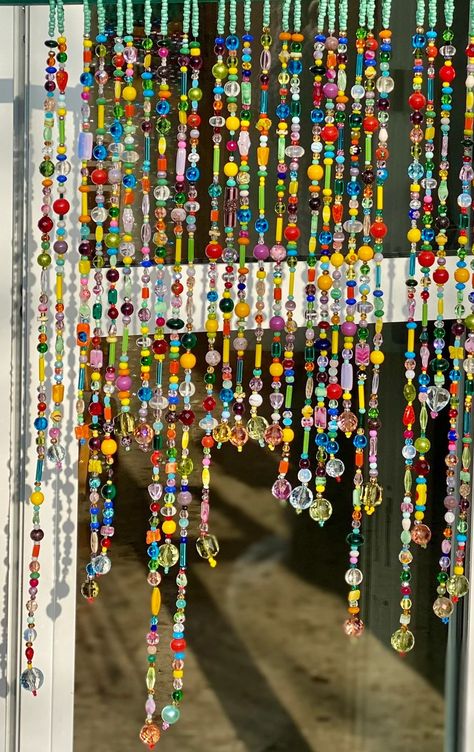 Boho Beaded Curtain Window Valance Glass Beaded Curtains Crystal Suncatcher Colorful Glass Bead Curtain Bead Curtain Stands Bohemian Decor - Etsy.de Glass Bead Curtain, Rideaux Boho, Outdoor Curtains For Patio, Bead Curtain, Beaded Curtain, Vintage Jewelry Repurposed, College Dorm Room Decor, Curtain Window, Boho Clothes