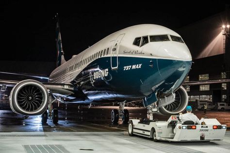 Boeing on Tuesday debuted its new 737 MAX 8 airplane for employees at the Renton factory. This view shows the teal paint scheme Boeing chose for the plane, which it has named the "Spirit of Renton." Photo courtesy Boeing. De Havilland Comet, Flight Take Off, Aviation Technology, Boeing 707, Airplane Flying, New Jet, Jumbo Jet, Boeing Aircraft, Air Flight