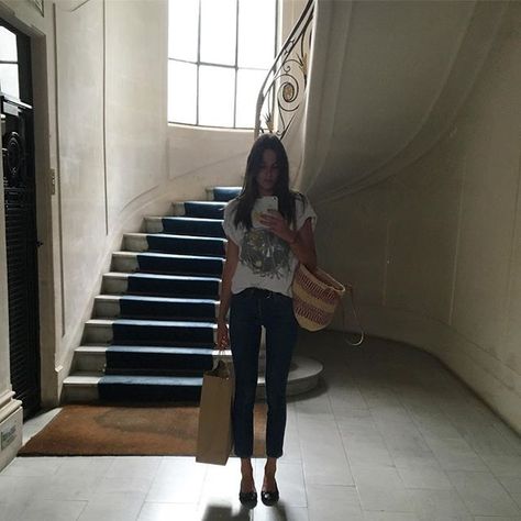 Eleonore Toulin, Parisienne Style, Chic Chic, Ootd Inspo, French Chic, Oui Oui, Parisian Chic, Laid Back Style, French Girl