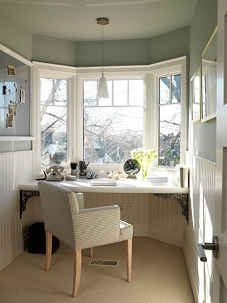 Bay window study area Home Office Bay Window Ideas, Bay Window Office Ideas, Bay Window Desk Ideas, Bay Window Office, Bay Window Desk, White Floating Desk, Help Orphans, Tiny Table, Window Desk