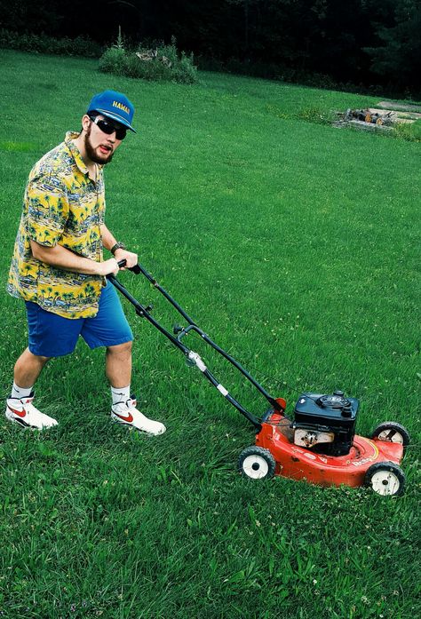 "Lawns ain't gon' mow themselves." -Dads everywhere 💪 @thephantomfresh Mowing The Lawn Aesthetic, Mowing Lawn Aesthetic, Ethan Aesthetic, Dad Photoshoot, Mowing Lawn, Grass Man, Bump Shoot, Beer Photography, Lawn Games