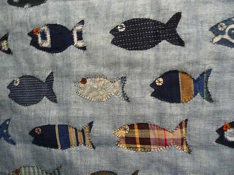 BWFish1_W by Luana Rubin, via Flickr Embroidery Fish, Sashiko Patterns, Embroidery Sashiko, Luxury Embroidery, Fish Quilt, Fabric Fish, Japanese Quilts, Japanese Embroidery, Vintage Quilt