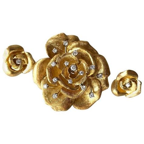 Buy Now Auction - It's Summertime! Mid Century Jewelry and Decorative Arts Buy Now Event for Summer-7223 by Lisa Cliff Collection | Bidsquare Cartier Gold, Jewelry Design Studio, Mid Century Jewelry, Gold Bangles Design, Rose Earrings, Small Jewelry, Flower Brooch, Vintage Brooches, Earrings Set