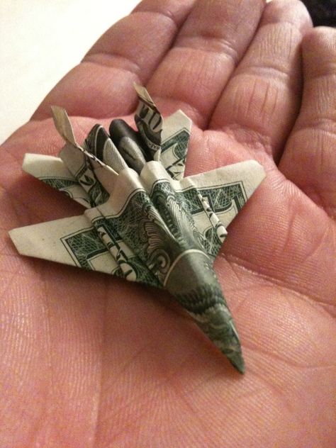 Paper Airplane - also perfect for presents  http://origami.wonderhowto.com/how-to/fold-origami-f-18-fighter-jet-out-dollar-bill-313882/ Jet Origami, Money Origami Tutorial, Origami Dollar, Origami Plane, Folding Money, Jet Airplane, Dollar Origami, Dollar Bill Origami, Creative Money Gifts