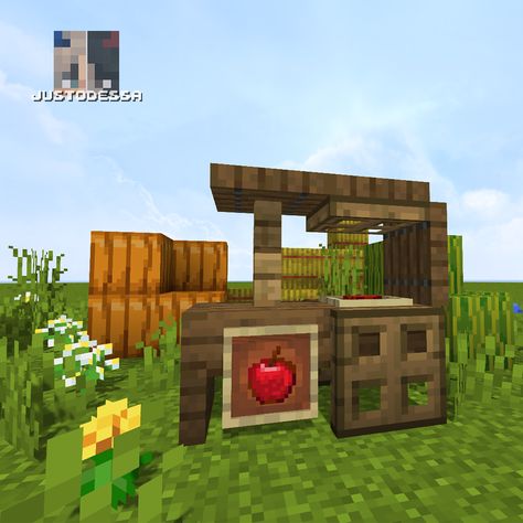 Minecraft Shop Stand, Fruit Stand Minecraft, Market Stand Minecraft, Minecraft Fruit Stand, Minecraft World Decorations, Minecraft Market Stand, Minecraft Stand Ideas, Minecraft Food Stand, Minecraft Outdoor Decor