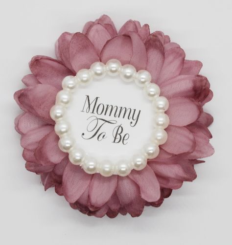 Bridal Shower Corsages, Mommy To Be Pins, Lavender Baby Showers, Ballerina Baby Showers, Grandma To Be, Blush Bridal Showers, Baby Shower Pin, Holiday Baby Shower, Personalized Baby Shower Favors