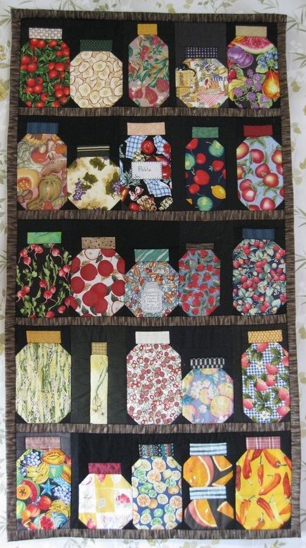 A strange title for a quilt I know but I was talking to a friend Raewyn  about 'Jar' quilts. You probably have seen one or two of them, they... Canning Quilt, Jar Quilt, Jar Template, Fruit Jar, I Spy Quilt, Kampot, Witchy Things, Creative Idea, Patchwork Quilting