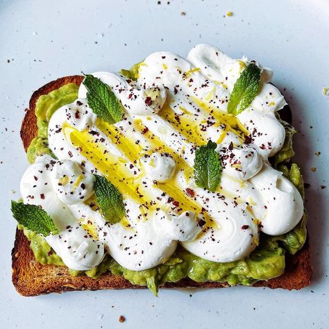 Labneh Toast, Table S, Smashed Avocado, Multigrain, Avocado Toast, Avocado, Toast, Healthy Recipes, Instagram Photo