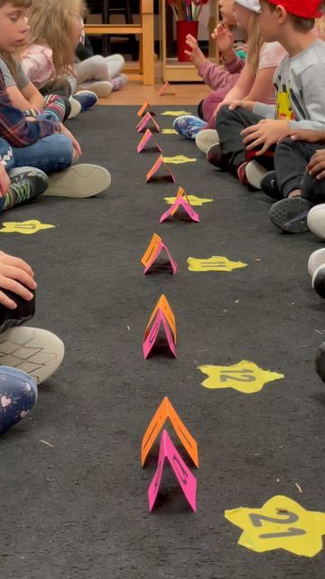 Twitter @kinderkish on Instagram: "We tried our favorite listening game (Boom. Clap. Snatch.) with vowel tents today. When you explicitly teach a game and set the expectations there will be no tears, just giggles. I am very proud of their #sportsmanship! #schoolfamily @imse_og #phonics #fun #literacy #earlychildhoodeducation #earlyliteracy #teachersofinstagram #teachersfollowteachers #read #schooldays #kinder #firstgradeclassroom #secondgrade #primaryteacher #learn #phonicsgamesforkids #instak Boom Boom Clap Game, Boom Snap Clap Game, Boom Clap Snatch Game, Sportsmanship Activities For Kids, Number Games For Kindergarten, Reading Night Activities, Literacy Night Games, Og Phonics, Phonics Games Kindergarten