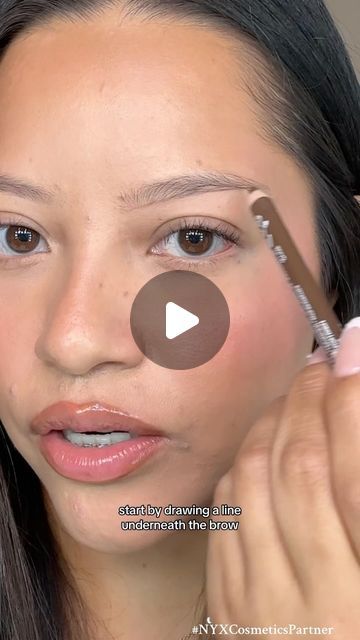 Brown Hair Makeup Tutorial, Thick Eyebrow Shapes For Round Faces, How To Fill In Eyebrows With Pencil, Shaping Brows For Beginners, Brow Tutorial Natural, Eyebrow Tutorial For Beginners Natural, How To Eyebrows Shaping, Easy Eyebrow Tutorial For Beginners, Simple Eyebrows Natural Looks