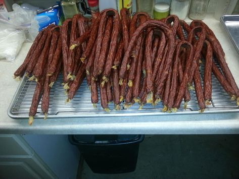 Venison Snack Stick Recipe, Beef Snack Stick Recipe, Beef Sticks Recipe, Venison Snack Sticks, Venison Summer Sausage Recipe, Snack Stick Recipe, Appetizers Meat, Summer Sausage Recipes, Cured Meat Recipes