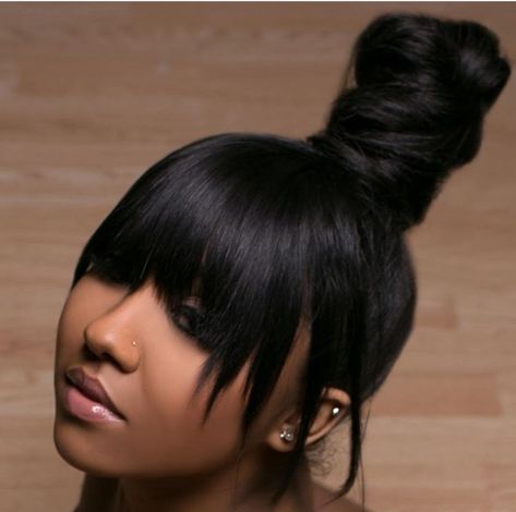 Top knot bun w/ bangs Flat Twist Hairstyles, Top Knot Bun, Weave Ponytail Hairstyles, Weave Ponytail, Black Ponytail Hairstyles, Hair Ponytail Styles, Ponytail Styles, Hair Bun, Love Hair