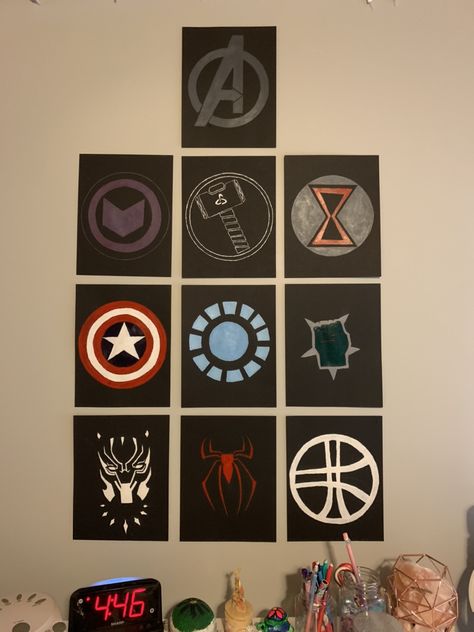 #marvel #avenger #avengers #painting #avengerpaintings #avengerart Marvel Avengers Gift Ideas, Marvel Inspired Paintings, Marvel Paintings Easy Canvases, Marvel Decorations Diy, Avengers Painting Ideas On Canvas, Subtle Marvel Decor, Avengers Art Painting, Marvel Painting Ideas, Marvel Diy Crafts