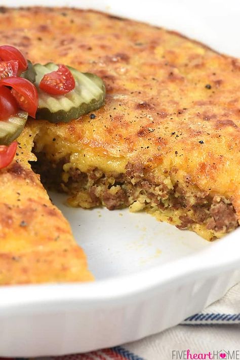 Cheeseburger Pie Without Bisquick, Impossibly Easy Cheeseburger Pie, Seasoned Ground Beef, Cheeseburger Pie, Savoury Pies, Delicious Family Dinners, Beef Pies, Hamburger Casserole, Bisquick Recipes