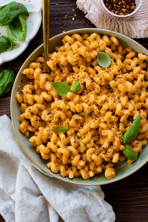 Tomato Ricotta Pasta, Tuscan Pasta, Sundried Tomato Pasta, Vegan Ricotta, Vegan Summer Recipes, Healthy Pasta, Ricotta Pasta, Vegan Roast, Vegan Italian