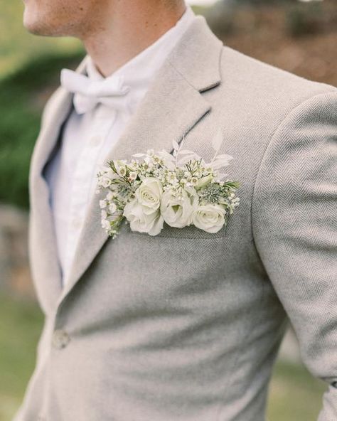 Groom | boutonnières | wedding flowers The Floralette Co. Pocket Flowers Wedding, Pocket Flowers Groom, White Pocket Boutonniere, Pocket Flowers Groom Pink, White Floral Pocket Square Boutonniere, Groom Flower Pin White, Groom Lapel Flower, Pocket Flowers, Boutonniere White