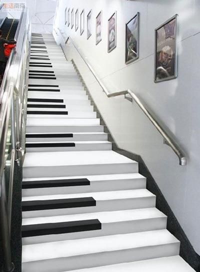 Piano Stairs China Barndominium Stairs, Subway Stairs, Piano Stairs, درج السلم, Stair Case, Metal Barn, Building Homes, Barn Homes, Piano Keys