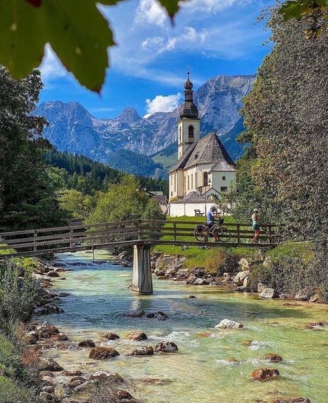 Austrian Village, Bavarian Alps, Map Ideas, German Travel, New Orleans City, German Architecture, German Village, European Aesthetic, Europe Photos