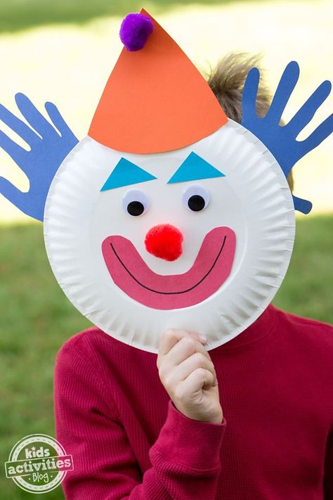 Clown Crafts Preschool, Circus Theme Crafts, Circus Crafts Preschool, Preschool Circus, Circus Activities, Clown Crafts, Carnival Crafts, Circus Crafts, Pirate Crafts