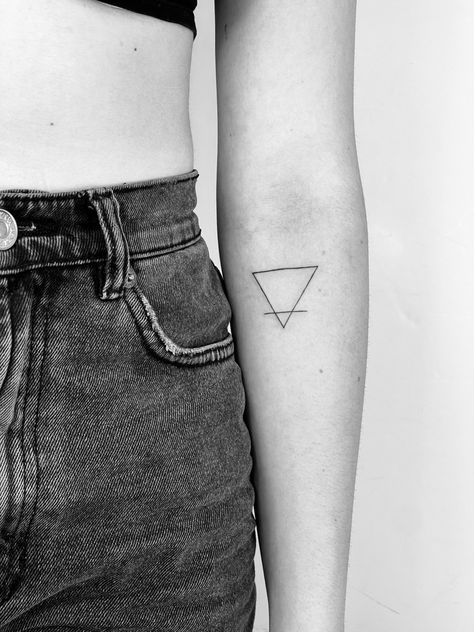 Minimal Triangle Tattoo, Earth Triangle Tattoo, Triangle Line Tattoo, Geometric Triangle Tattoo, Triangle Tattoo Design, Tattoos Simple, Triangle Tattoos, Geometric Tattoos, Ink Ideas