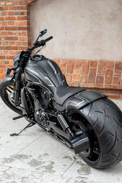 Harley-Davidson Night Rod ‘Dominator’ by Nine Hills Motorcycles Night Rod Custom, Harley Night Rod, Vrod Custom, V Rod Custom, Harley Davidson Night Train, Road King Harley Davidson, Breakout Harley Davidson, Harley V Rod, Harley Davidson Night Rod